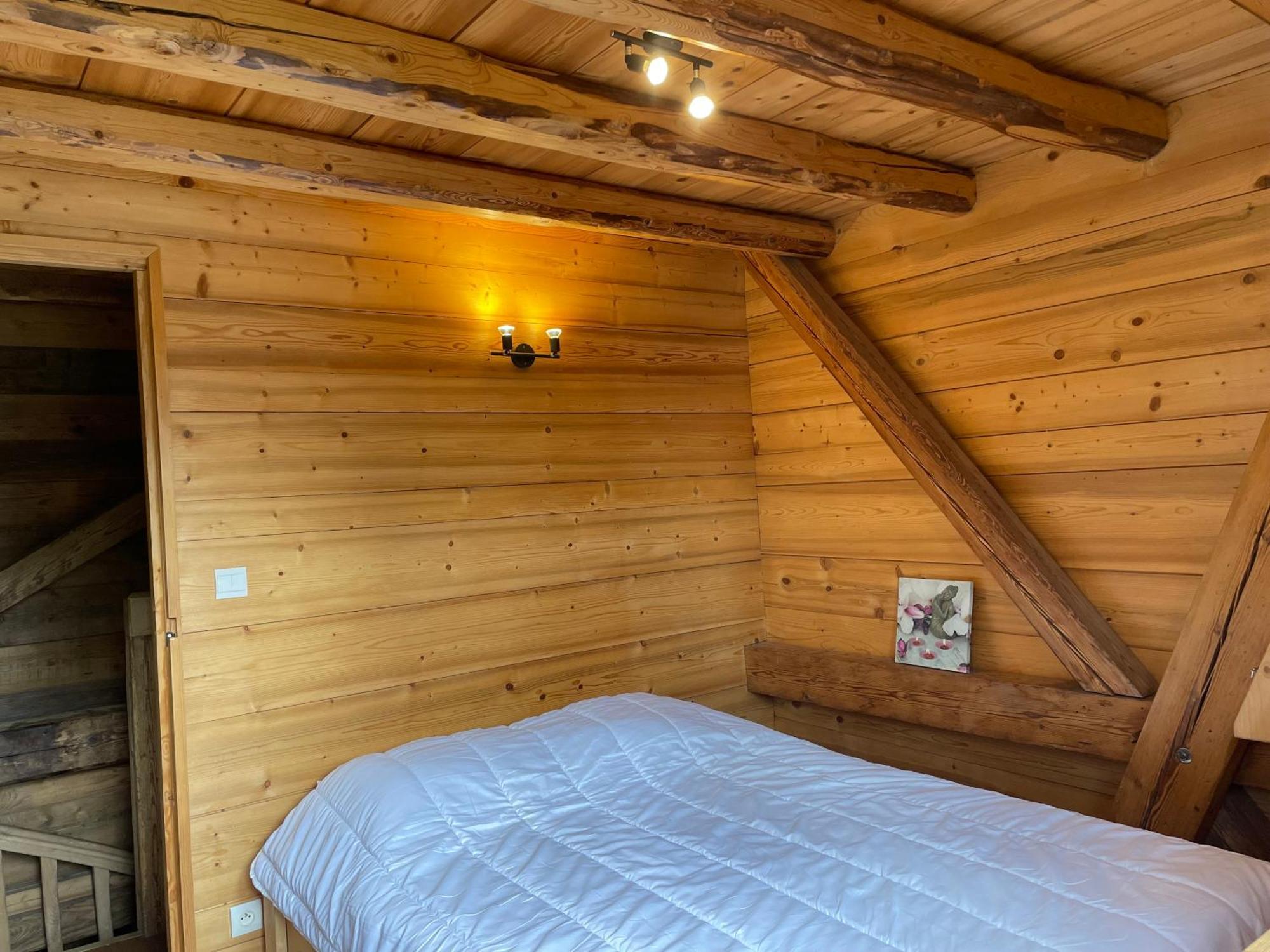 Les Grand Fats Apartment Morillon